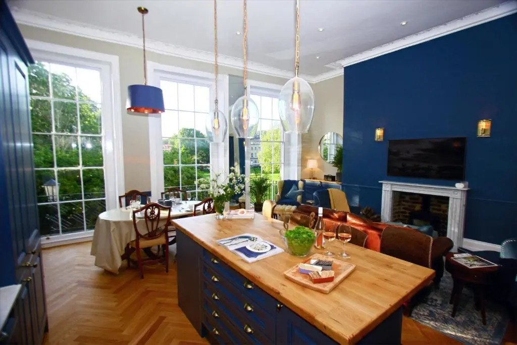 New! A Rare Georgian Crescent Residence