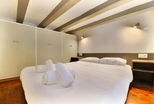 Barcelona Park Apartment