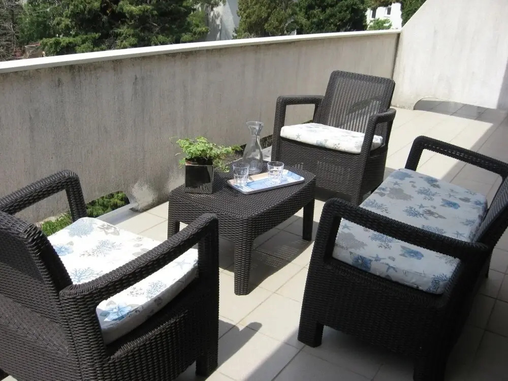 Nives - Great Location - A6