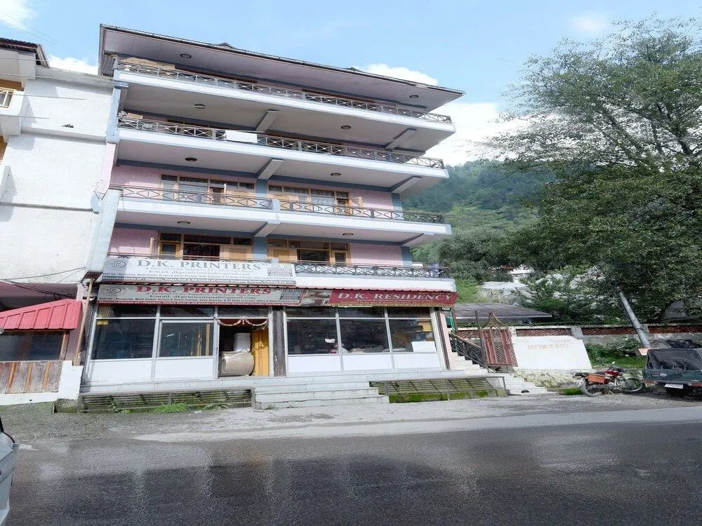 OYO 17358 D K Residency