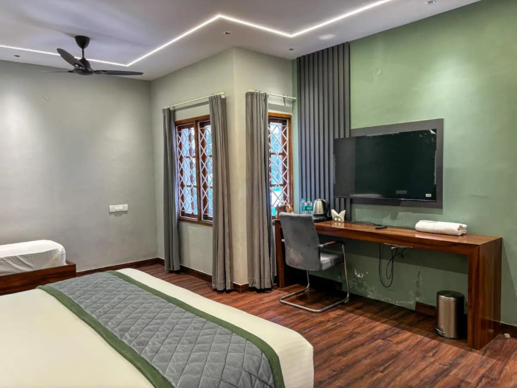 Palm Mystic Inn - Indiranagar