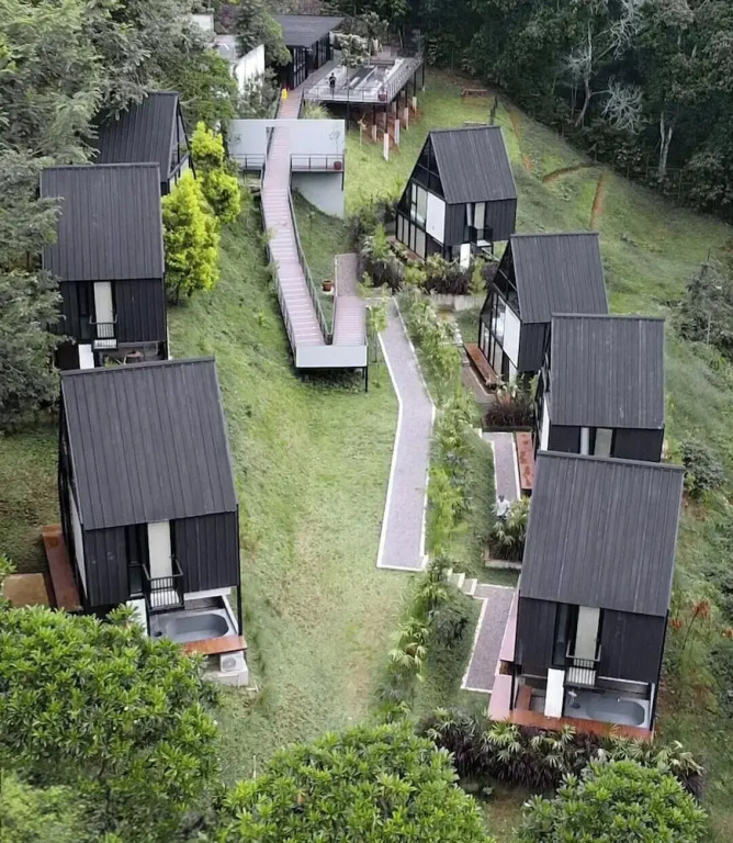 Solitude Villa Tahura