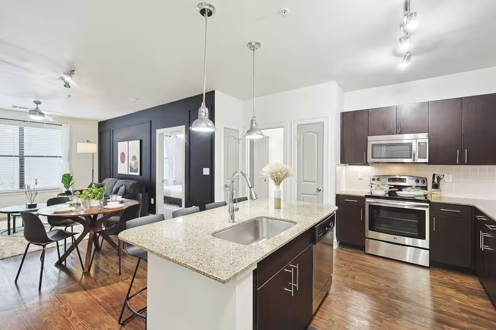 Stylish 2B near Legacy West Wi-Fi