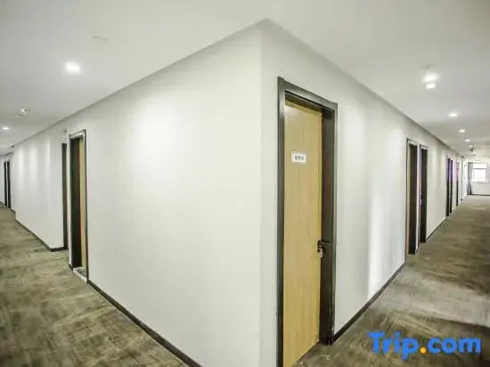 Shanghai Xinbo Hotel