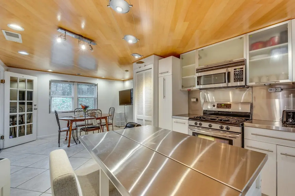Dog-friendly Atlanta Vacation Rental Near Parks!