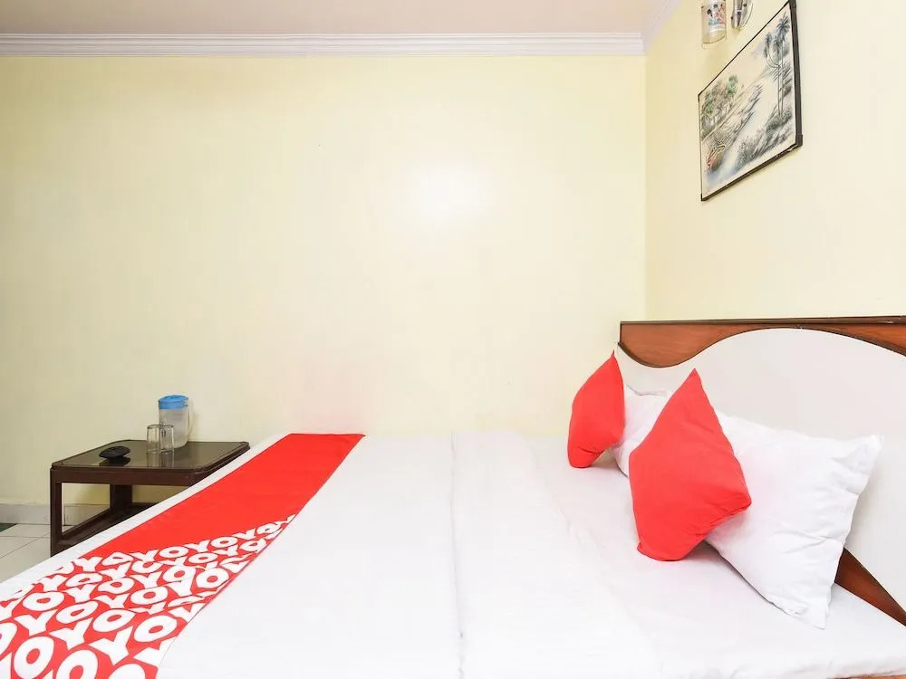 Hotel O Paharganj Near Railway Station Formerly Chand Palace