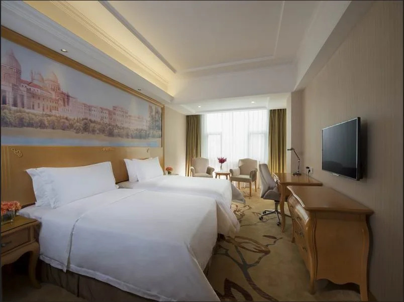 Vienna Hotel Shenzhen Exibition Center
