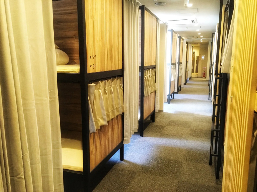 Namba Guesthouse HIVE