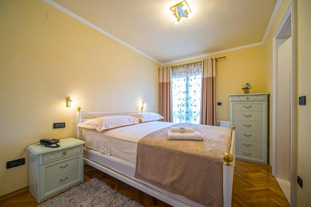 Apartments Anna