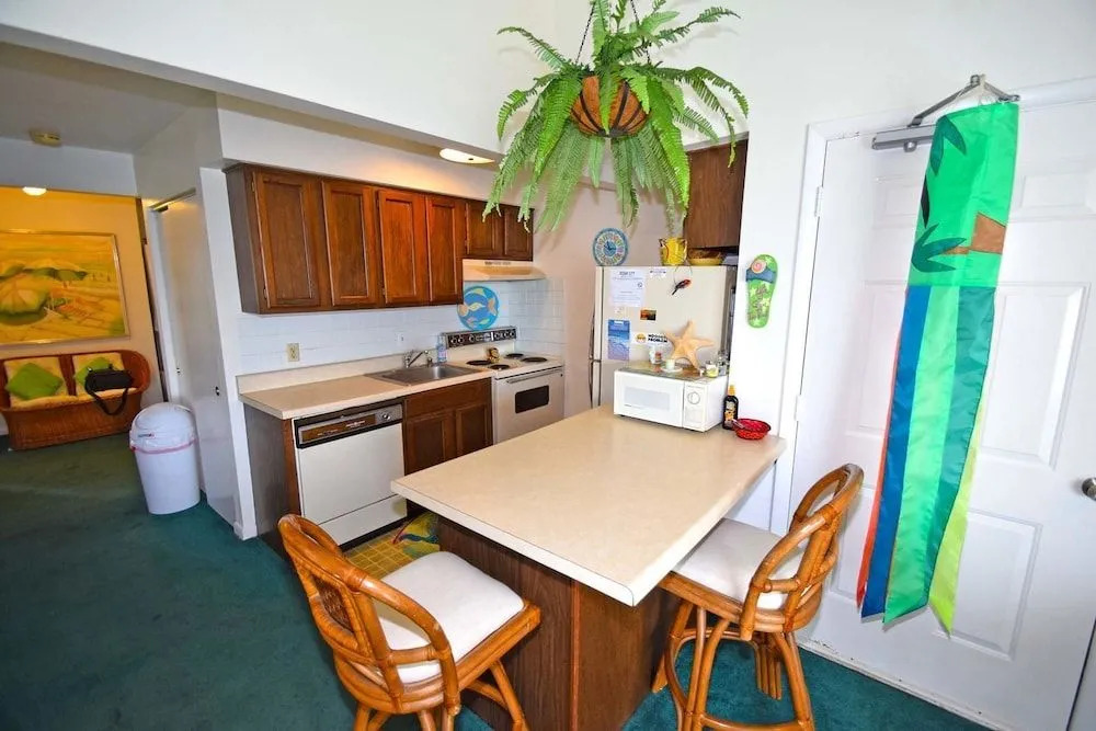 Waterside Six 302 2 Br Condo by RedAwning