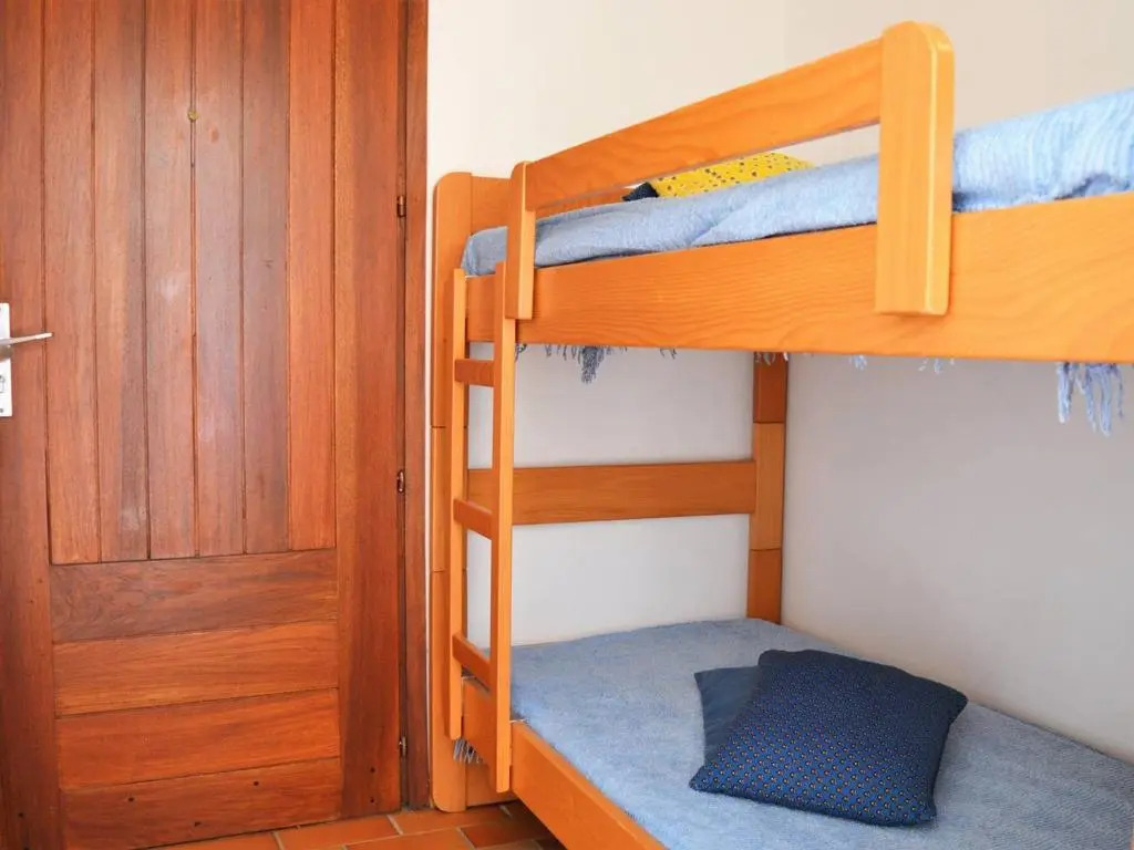 Appartement Le Lavandou, 1 pièce, 4 personnes - FR-1-251-409