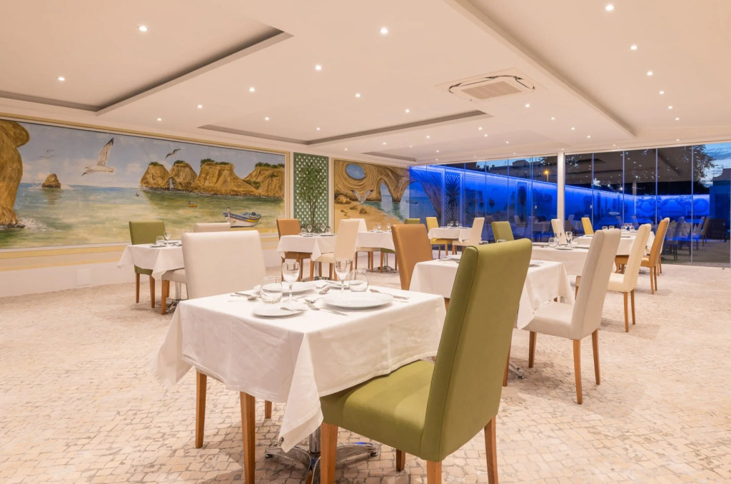 Lagoa Hotel