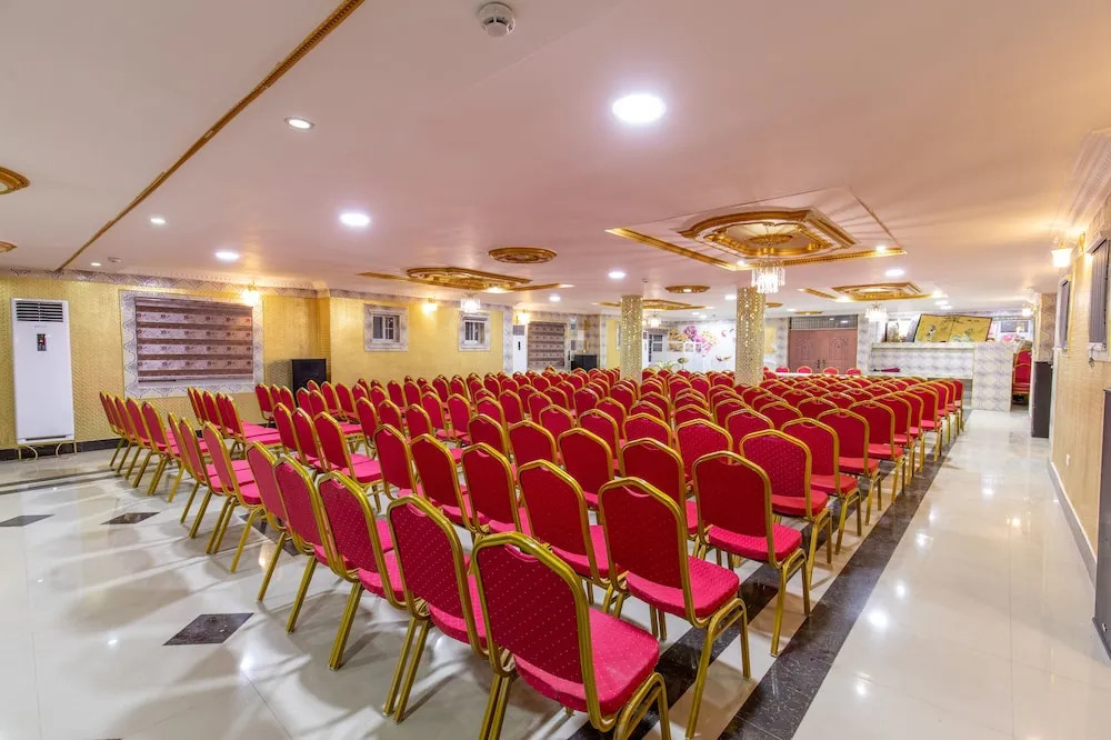 A.G Hotel And Suites