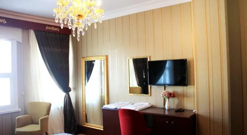 Büyükada Royal Hotel