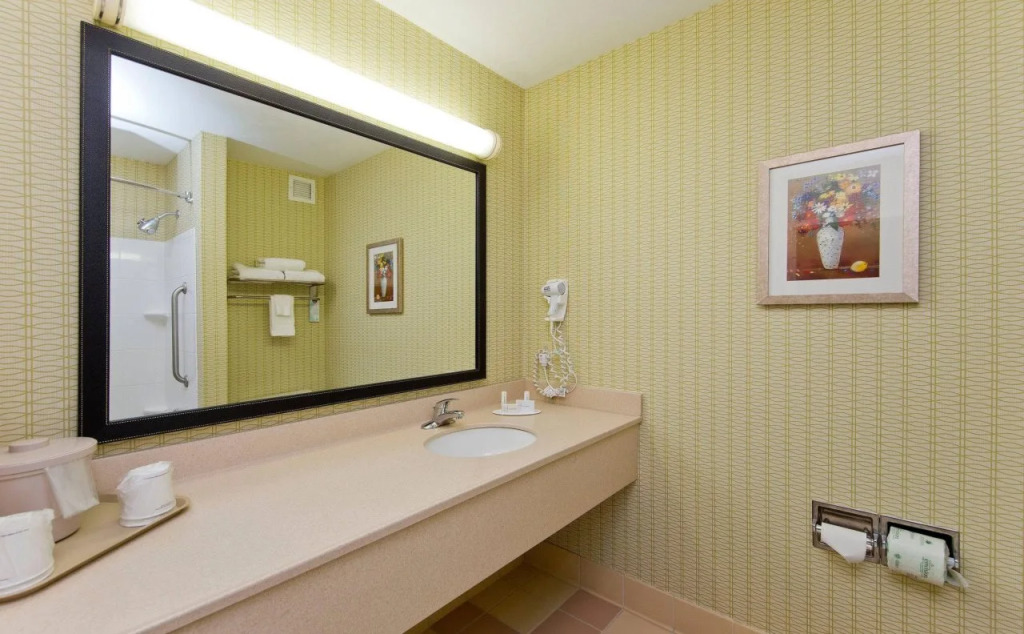 Fairfield Inn and Suites by Marriott Winchester