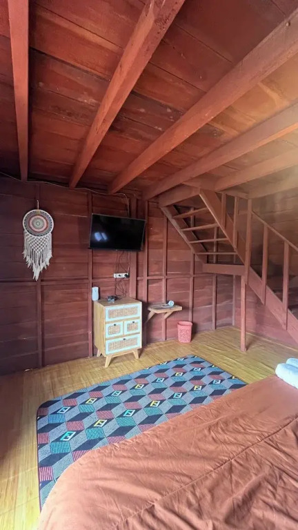 Quen\z Cabin