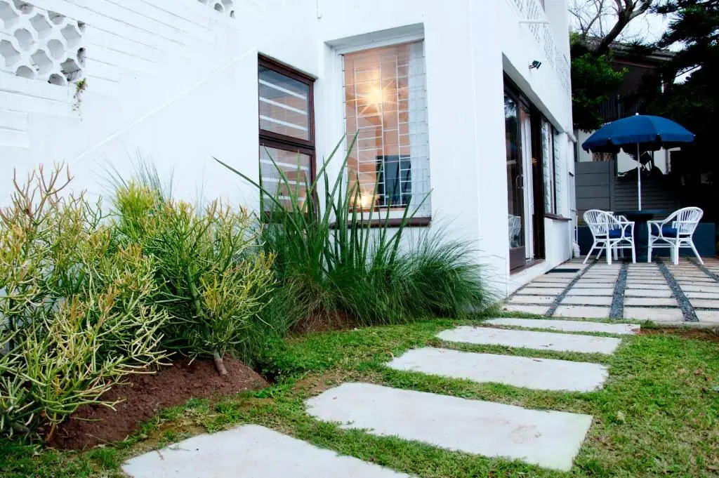 B'Lenghi Beach House