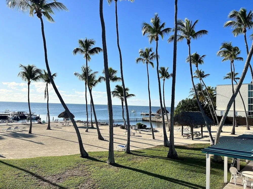 Breezy Palms Resort