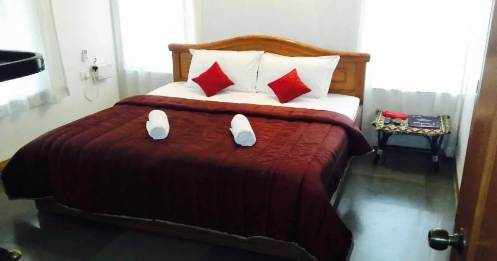 Seven Seas Homes & Villas
