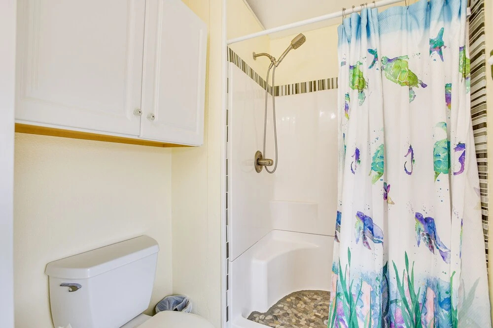 Galveston Cottage ~ 1 Mi to Beach: Pet Friendly!
