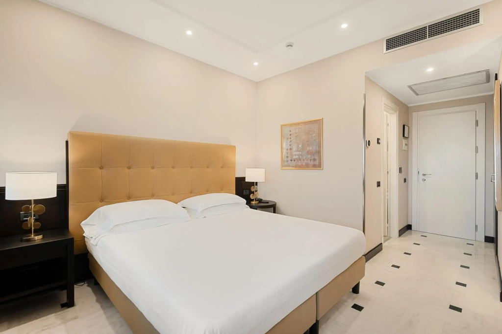 Hotel Excelsior