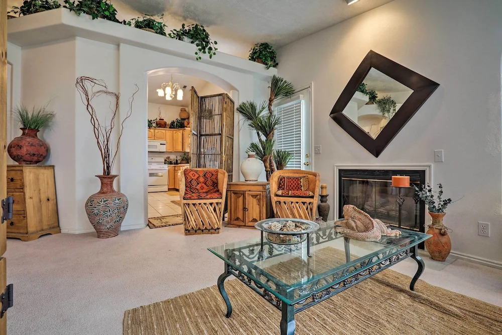 St. George Townhome w/ Patio - Near Natl Parks