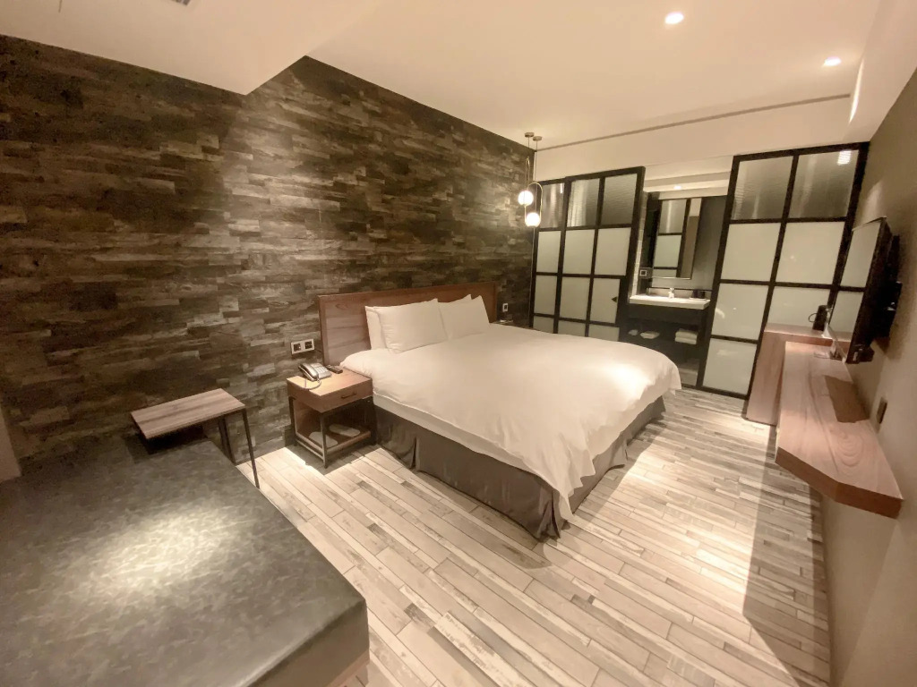 Micro Hotel