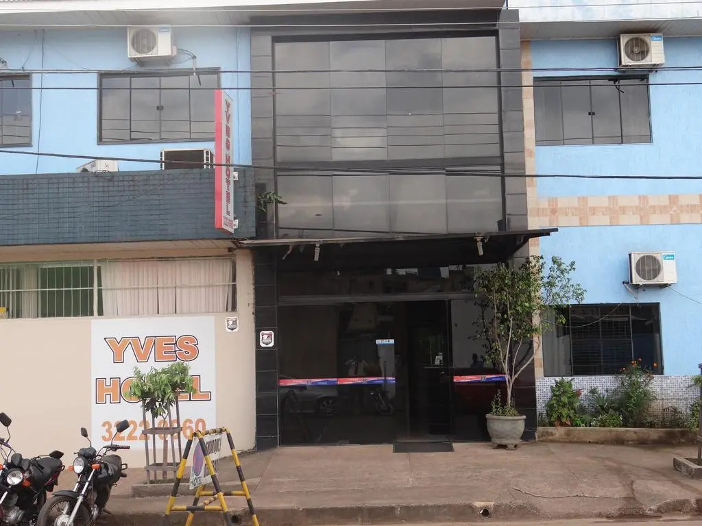 Yves Hotel