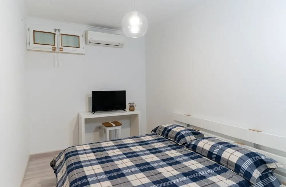 Canelli House