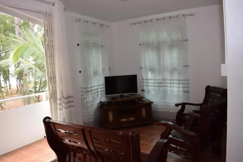 Sea Front Apartment Villa
