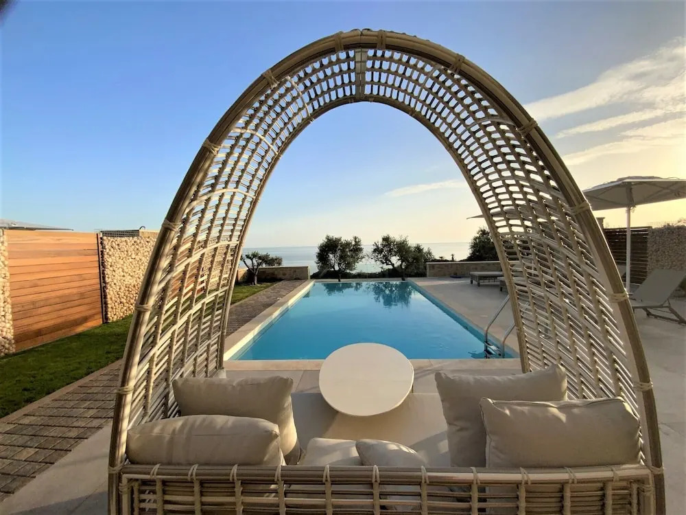 Katergo Luxury Villas