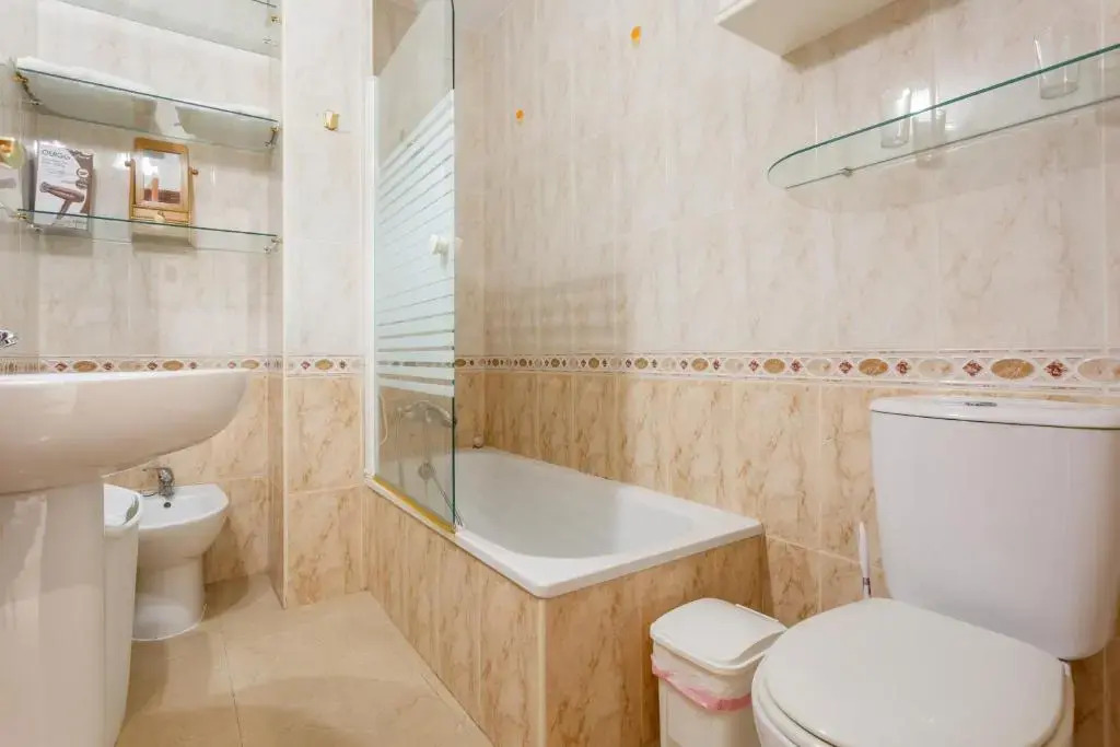 IMPERIAL Rota-Central free parking by Cadiz4Rentals