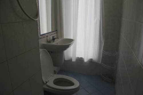 Chanisara Guest House