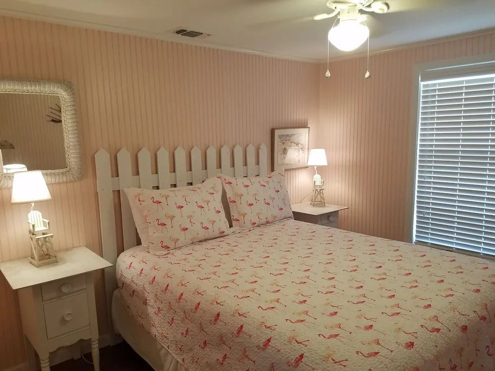 Sea and Sands Cottages