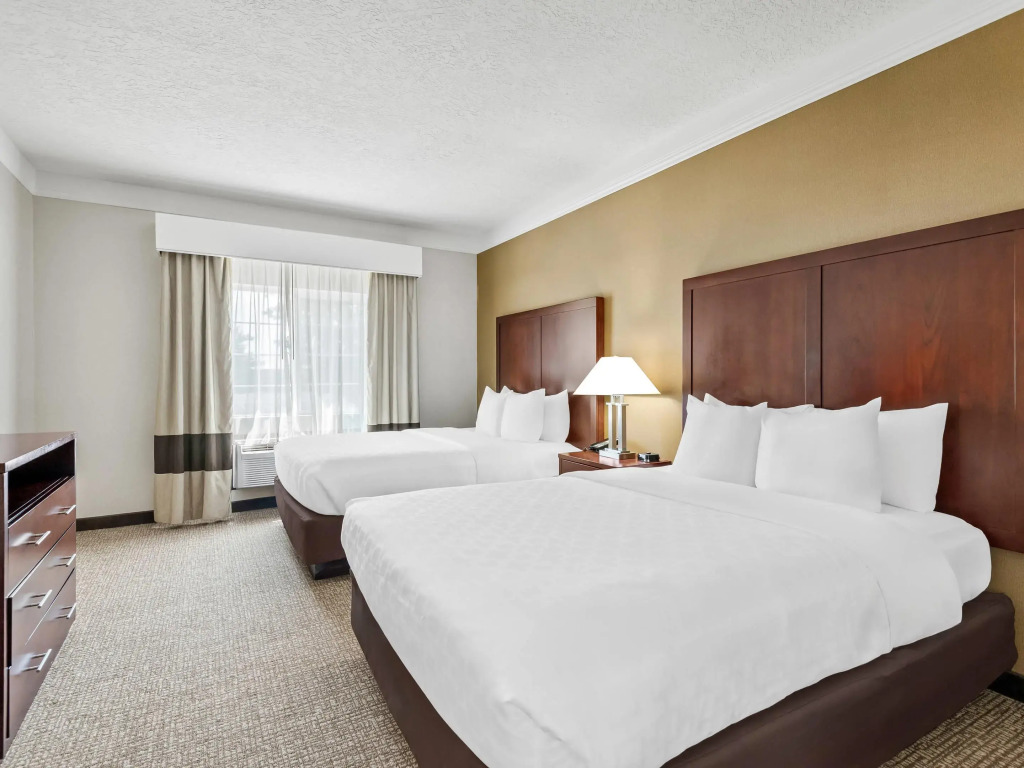 Comfort Suites Linn County Fairground and Expo