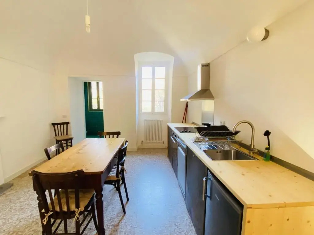 Apartment Portico I