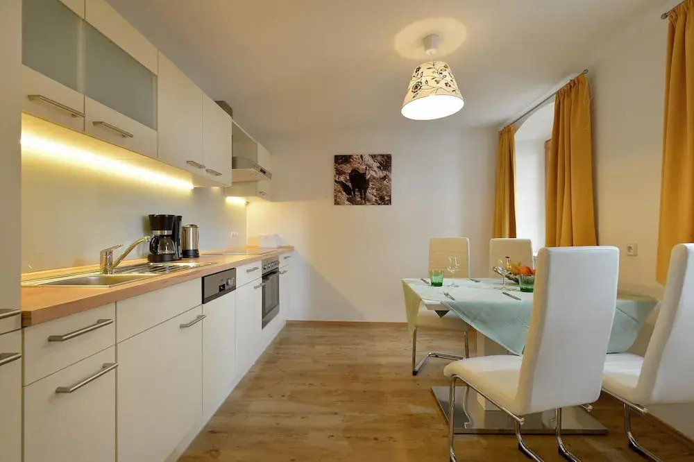 Jagerhaus Apartment Near ski Area
