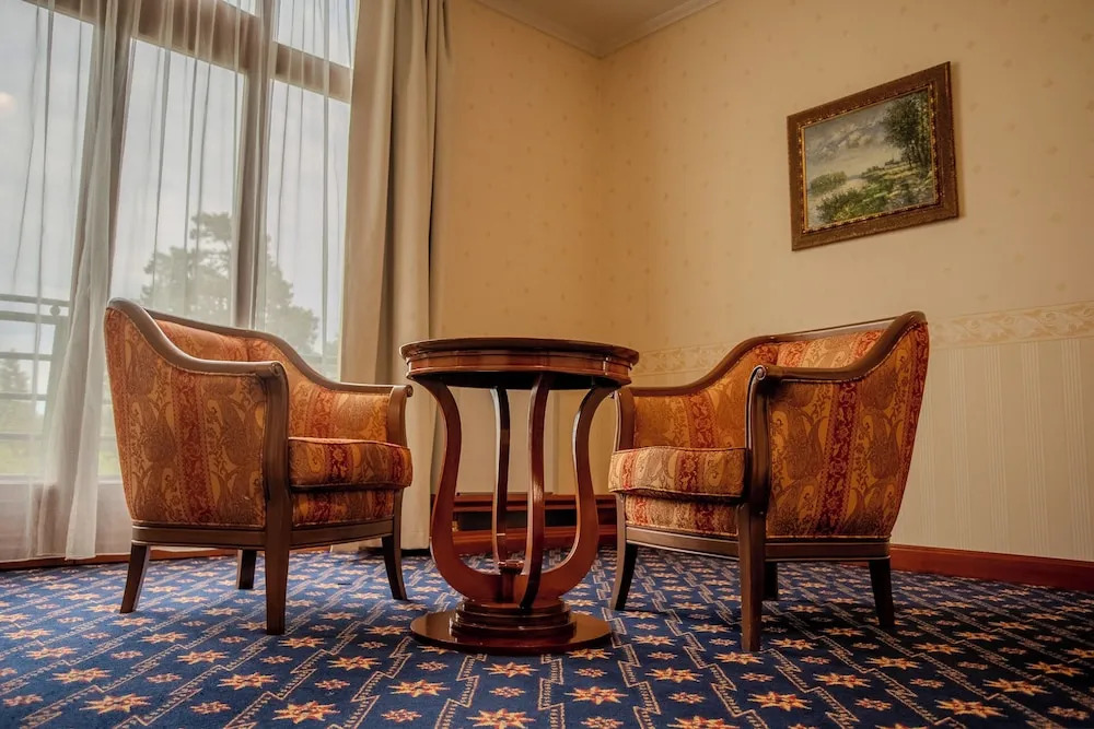 Hotel Golden Palace