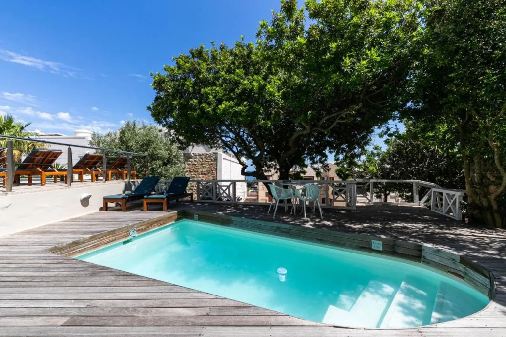 Camps Bay Family Apartments