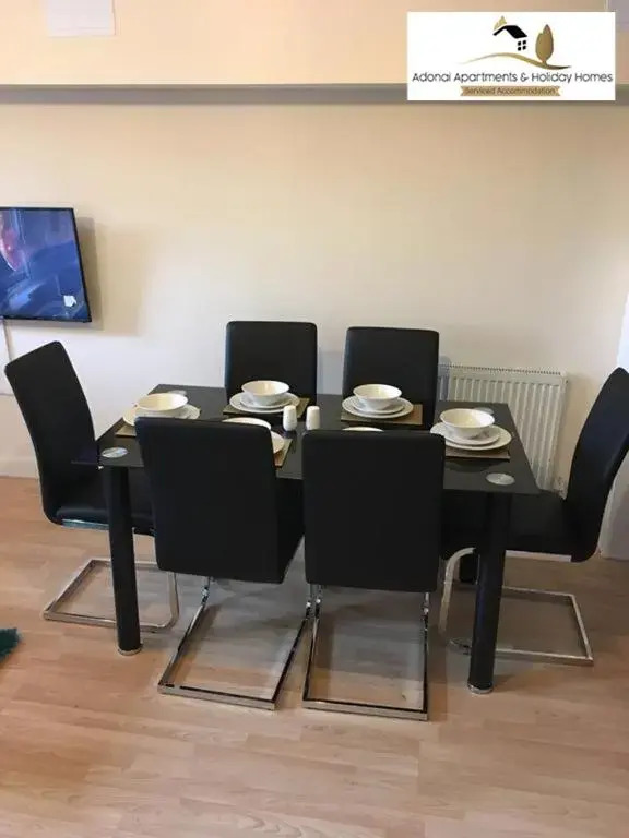 2 Bedroom Apartment at Dagenham , Adonai Serviced Accommodation, Free WiFi and Parking