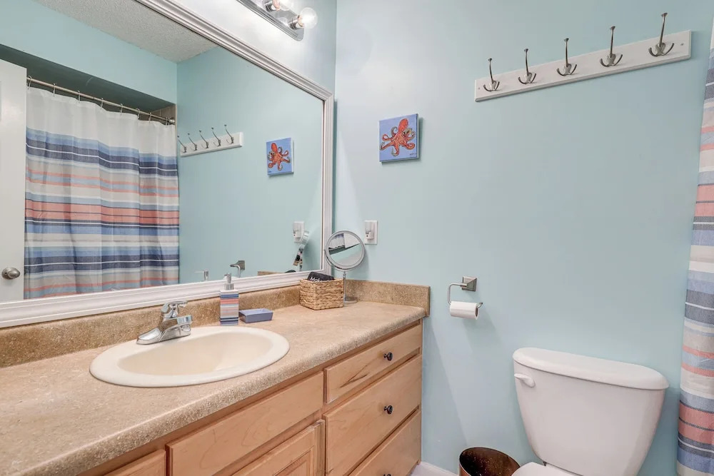 Amelia Island Condo w/ Pool Access: Walk to Beach!