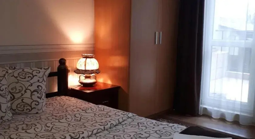 National Hotel