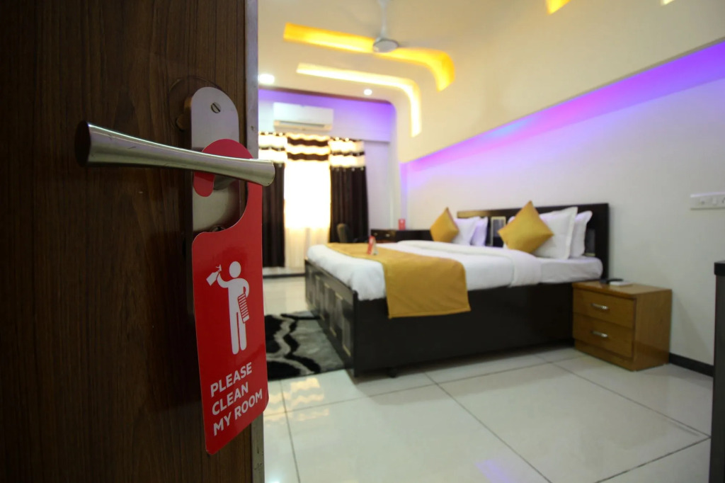 FabHotel Siddharth Inn - Nr Siddharth Bunglows