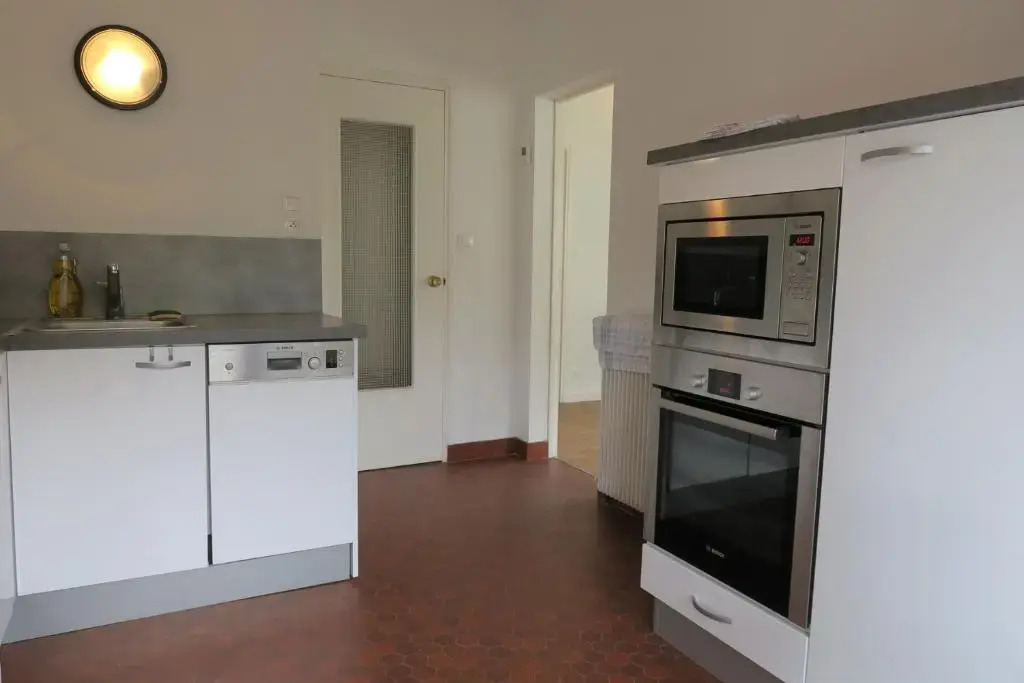 Appartement VUE SUR MER avec terrasse, plage de Trestraou à PERROS-GUIREC - Ref 861