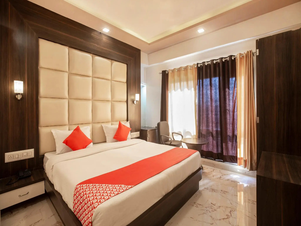 OYO Townhouse 432 Mangal Residency