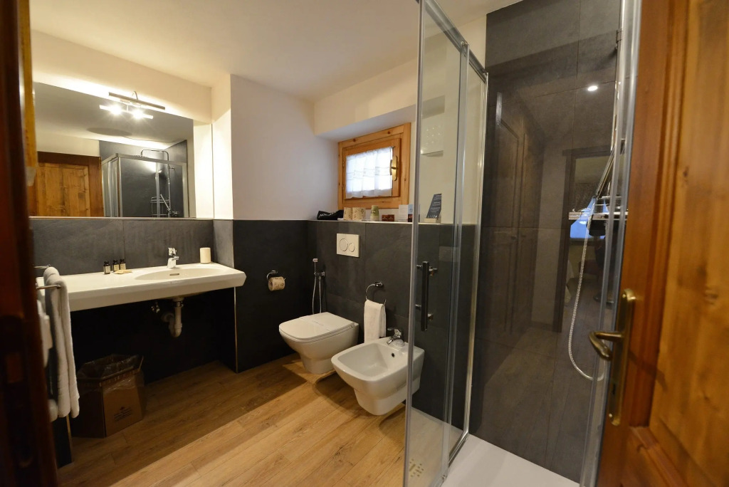 Hotel Du Grand Paradis - 1899 Auberge Boutique