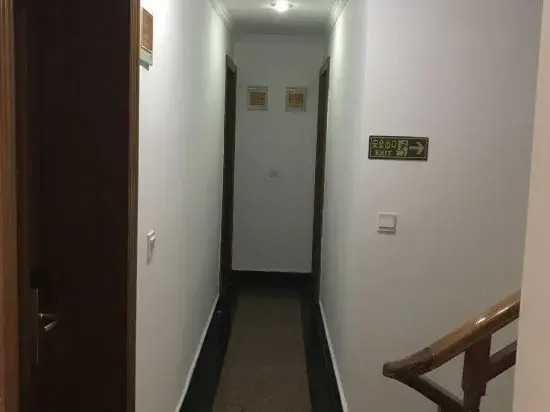 Xinshun Hostel
