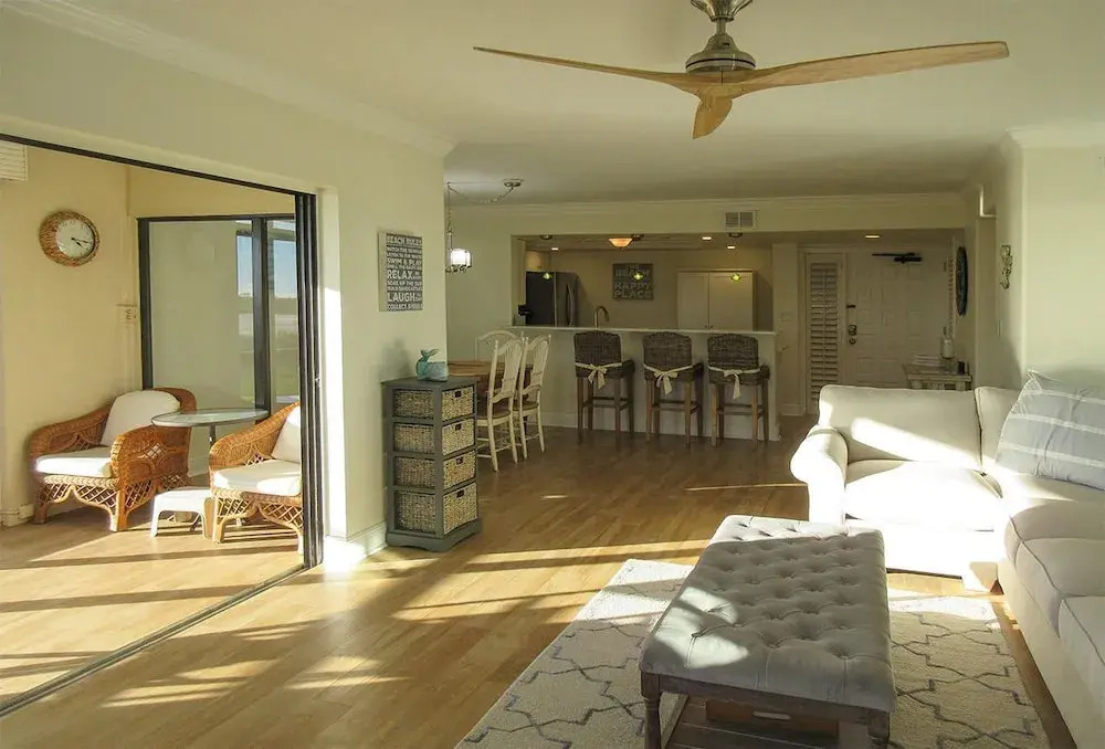 Sandarac 107A - 2 Br Condo