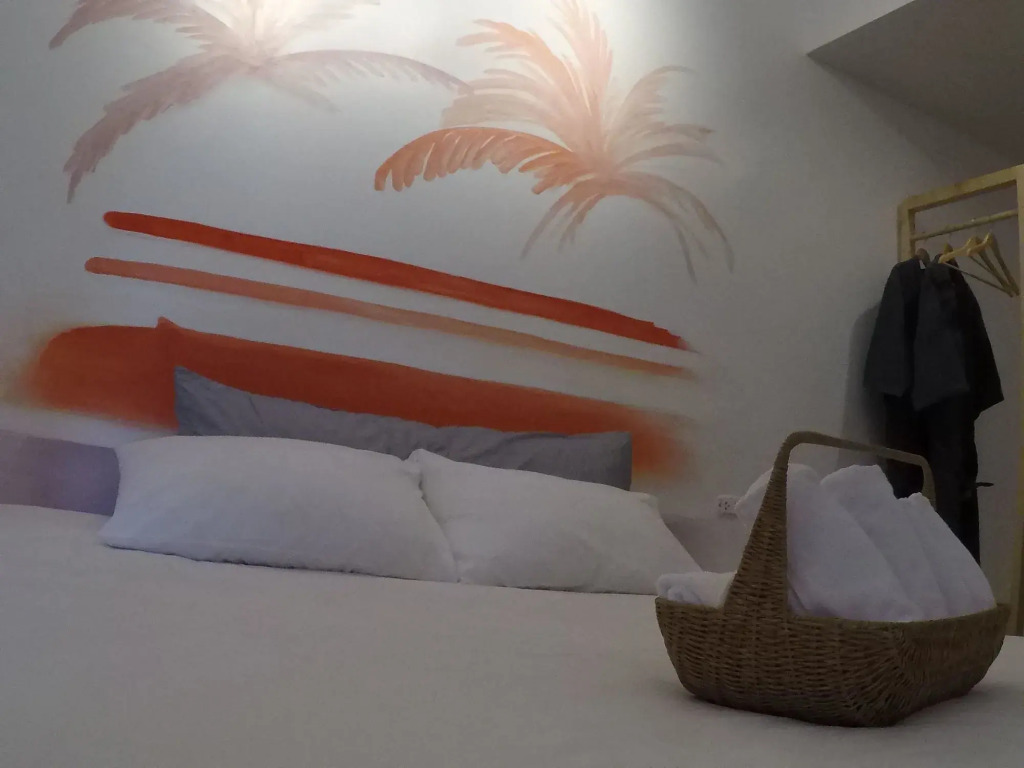 Vish Hotel and Cafe