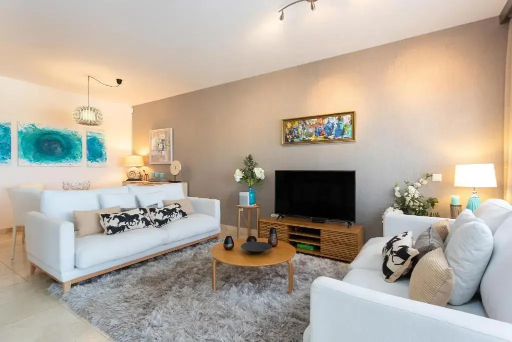 Hoyo 19 Luxury Apartment by GHR Rentals